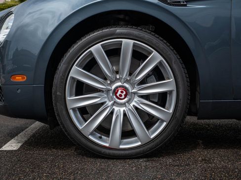 Used 2018 Bentley Flying Spur V8 image 7