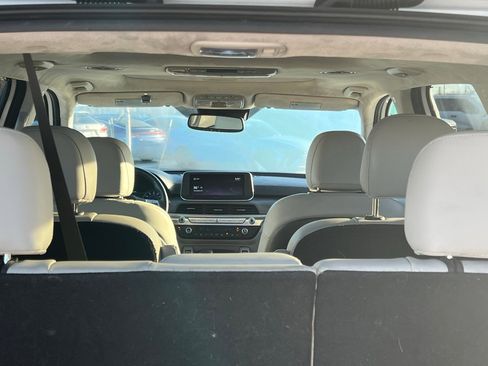 Used 2020 Kia Telluride SX w/ SX Prestige Package image 16