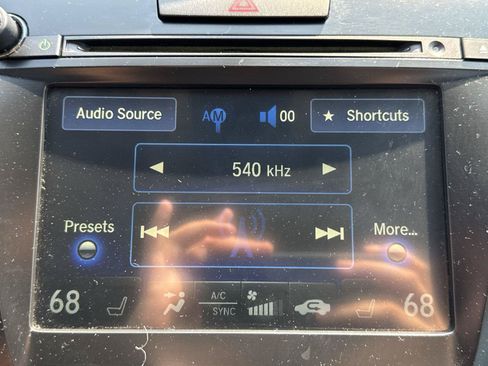 Used 2016 Acura TLX FWD image 21