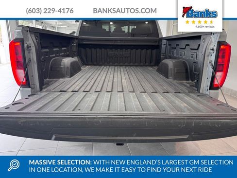 Certified 2024 GMC Sierra 1500 Elevation w/ Preferred Package AWD/4WD image 11
