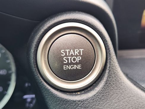 Used 2017 Lexus IS 200t image 22