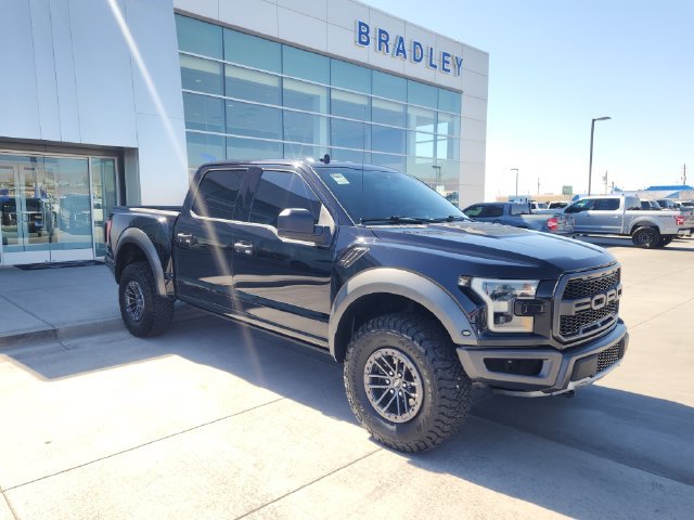 Used 2019 Ford F150 Raptor AWD/4WD image 3