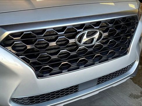 Used 2019 Hyundai Santa Fe SEL image 30