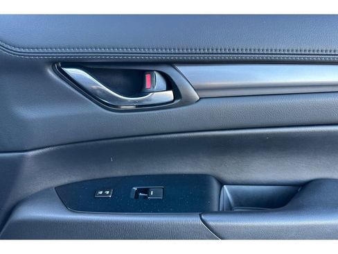 Used 2018 MAZDA CX-5 Touring w/ Preferred Equipment Package image 20