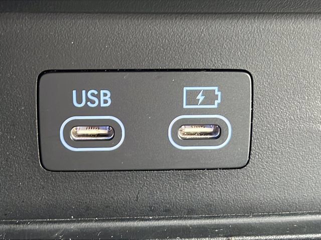 Certified 2025 Genesis GV80 3.5T Prestige AWD/4WD image 19