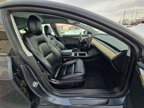Used 2021 Tesla Model 3 Long Range image 6