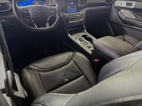 Used 2020 Ford Explorer ST w/ ST Street Pack AWD/4WD image 28