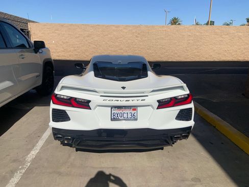 Used 2021 Chevrolet Corvette Stingray Preferred Cpe w/ Z51 Performance Package RWD image 5