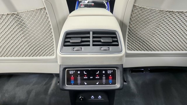 Used 2024 Audi Q8 e-tron Prestige AWD/4WD image 54
