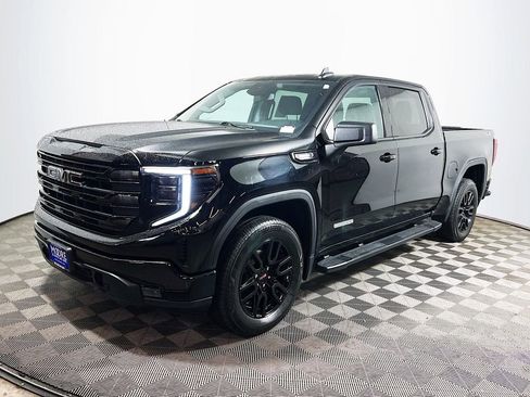 Used 2024 GMC Sierra 1500 Elevation w/ LPO, Elevation Black Package AWD/4WD image 3