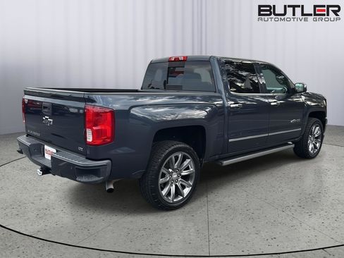 Used 2018 Chevrolet Silverado 1500 LTZ Z71 w/ Centennial Edition image 6