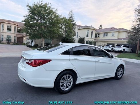 Used 2011 Hyundai Sonata GLS FWD image 4