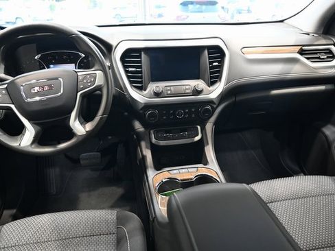 Used 2023 GMC Acadia SLE w/ Driver Convenience Package image 13