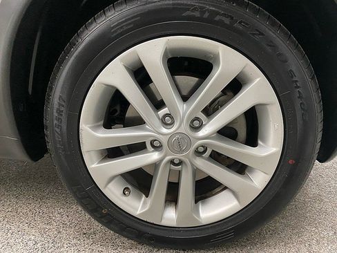 Used 2016 Nissan Juke S image 25