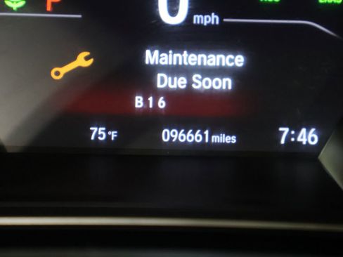 Used 2019 Honda CR-V EX image 37