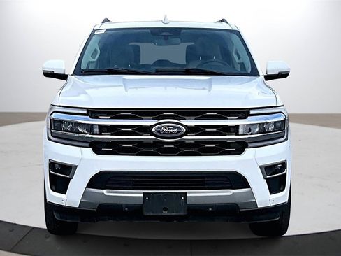 Used 2024 Ford Expedition Max Limited image 3
