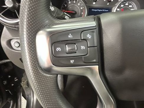 Used 2024 Chevrolet Blazer LT w/ LPO, Floor Liner Package FWD image 16