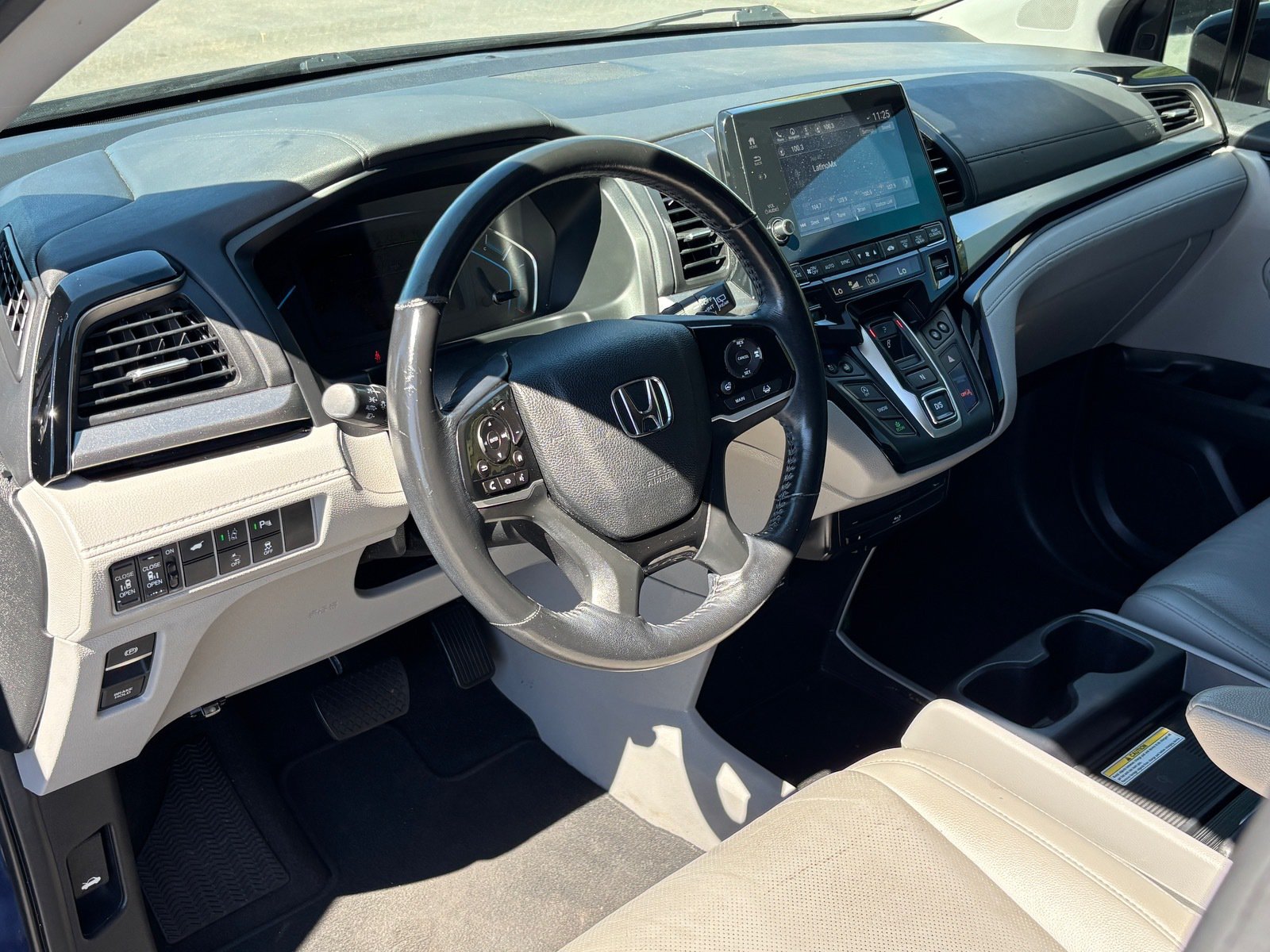 Used 2019 Honda Odyssey Elite image 20