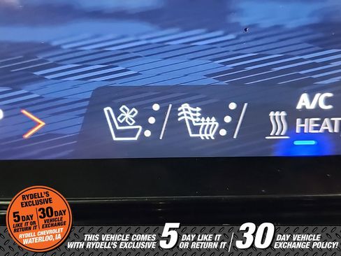 Certified 2024 Chevrolet Blazer EV RS image 34