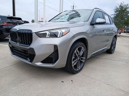New 2026 BMW X1 xDrive28i w/ Technology Package AWD/4WD image 3