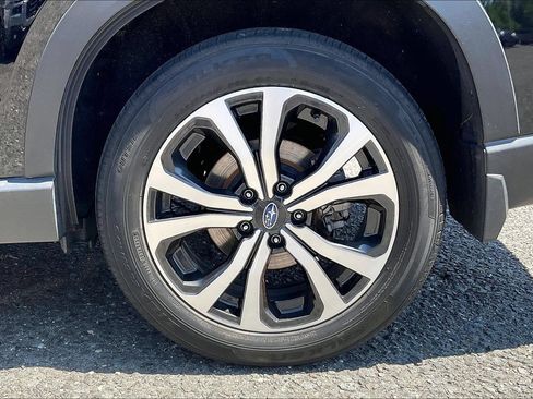 Certified 2022 Subaru Forester Limited w/ Popular Package #2 AWD/4WD image 12