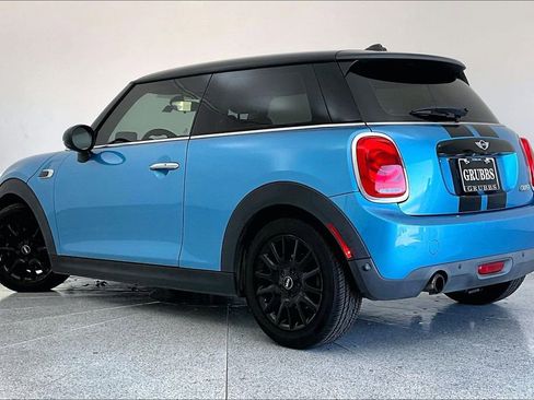 Used 2016 MINI Cooper 2-Door Hardtop image 15