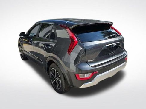 Certified 2026 Kia Niro LX FWD image 2
