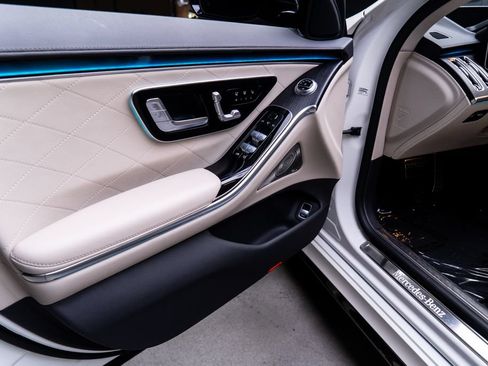 Used 2023 Mercedes-Benz S 580 4MATIC Sedan image 26