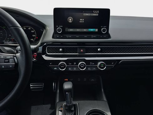 Used 2025 Honda Civic Sport image 22