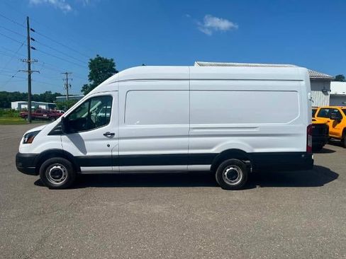 Used 2025 Ford Transit 250 148 High Roof Extended w/ Load Area Protection Package RWD image 2