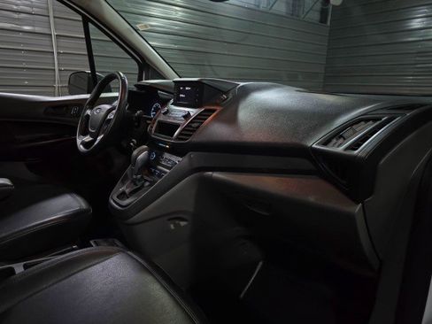 Used 2021 Ford Transit Connect XL image 14