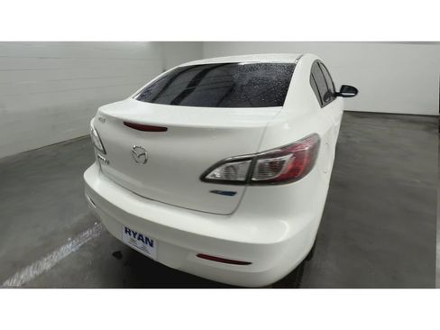 Used 2012 MAZDA MAZDA3 i Touring image 8
