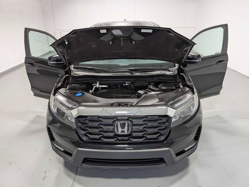 Certified 2023 Honda Passport EX-L image 13