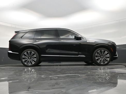 Used 2026 Cadillac Vistiq Premium Luxury AWD/4WD image 25