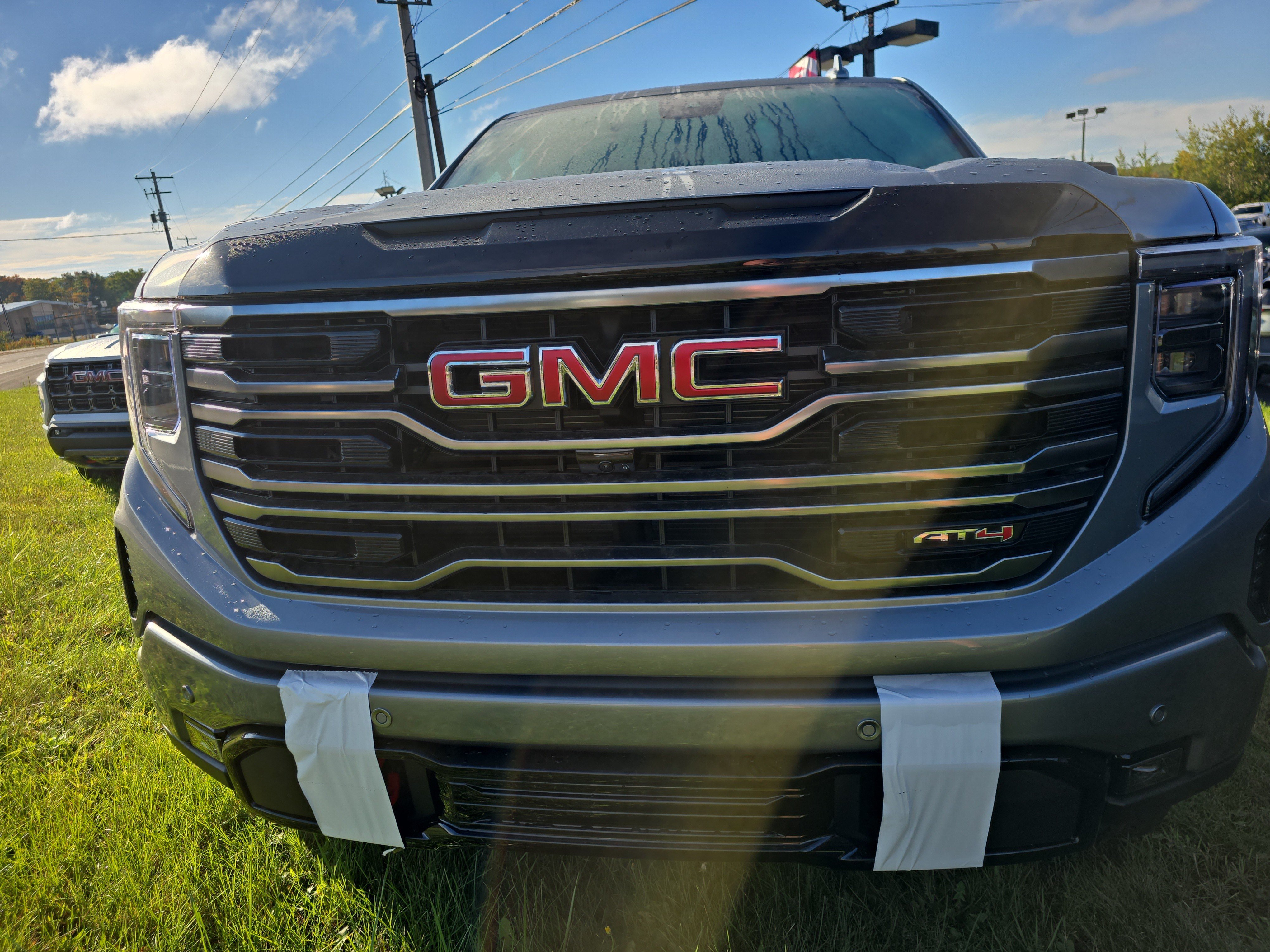 New 2026 GMC Sierra 1500 AT4 w/ AT4 Premium Package AWD/4WD image 9