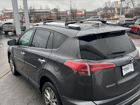 Used 2016 Toyota RAV4 Limited image 13