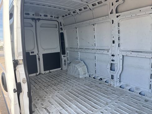 Used 2023 RAM ProMaster 2500 FWD image 26