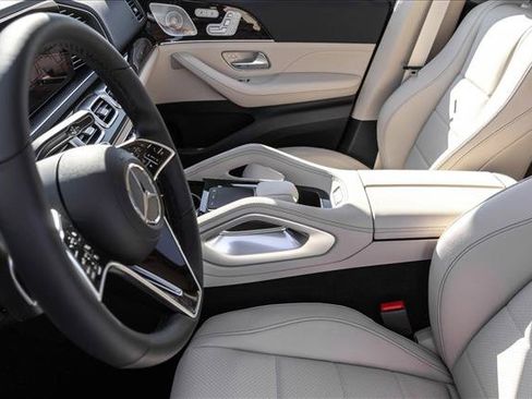 Certified 2026 Mercedes-Benz GLE 450 4MATIC image 11