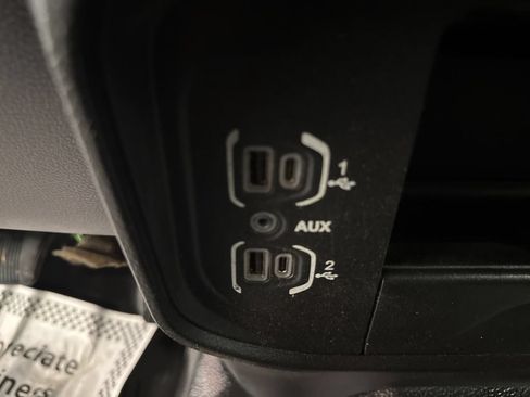 Used 2022 RAM 4500 Tradesman w/ Chrome Appearance Group AWD/4WD image 19