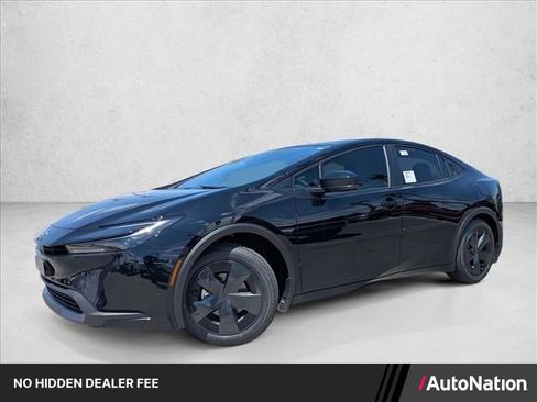 New 2026 Toyota Prius LE FWD image 1