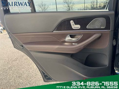 Used 2023 Mercedes-Benz GLS 450 4MATIC image 31