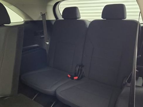 Used 2019 Kia Sorento FWD image 26