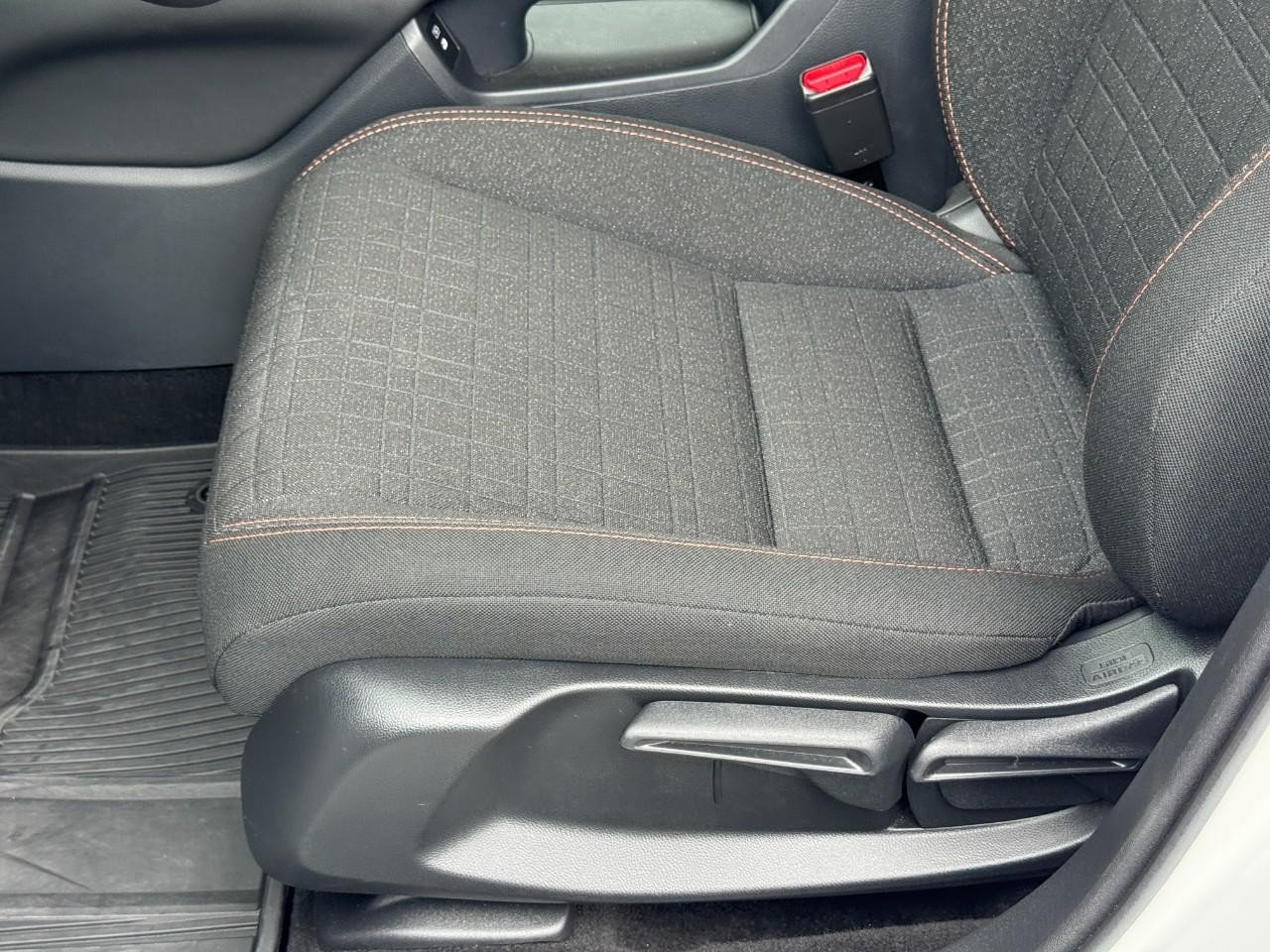 Certified 2026 Honda HR-V Sport image 18