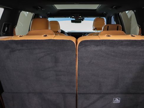 Used 2022 Jeep Grand Cherokee L Summit w/ Advanced Protech Group IV image 33