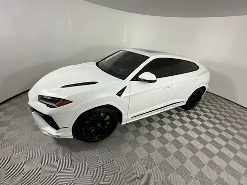Used 2023 Lamborghini Urus S AWD/4WD image 9