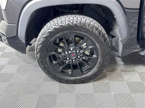 Used 2023 Toyota Tundra SR5 image 4