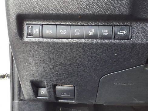 Certified 2024 Toyota RAV4 XSE w/ Advanced Technology Package AWD/4WD image 20