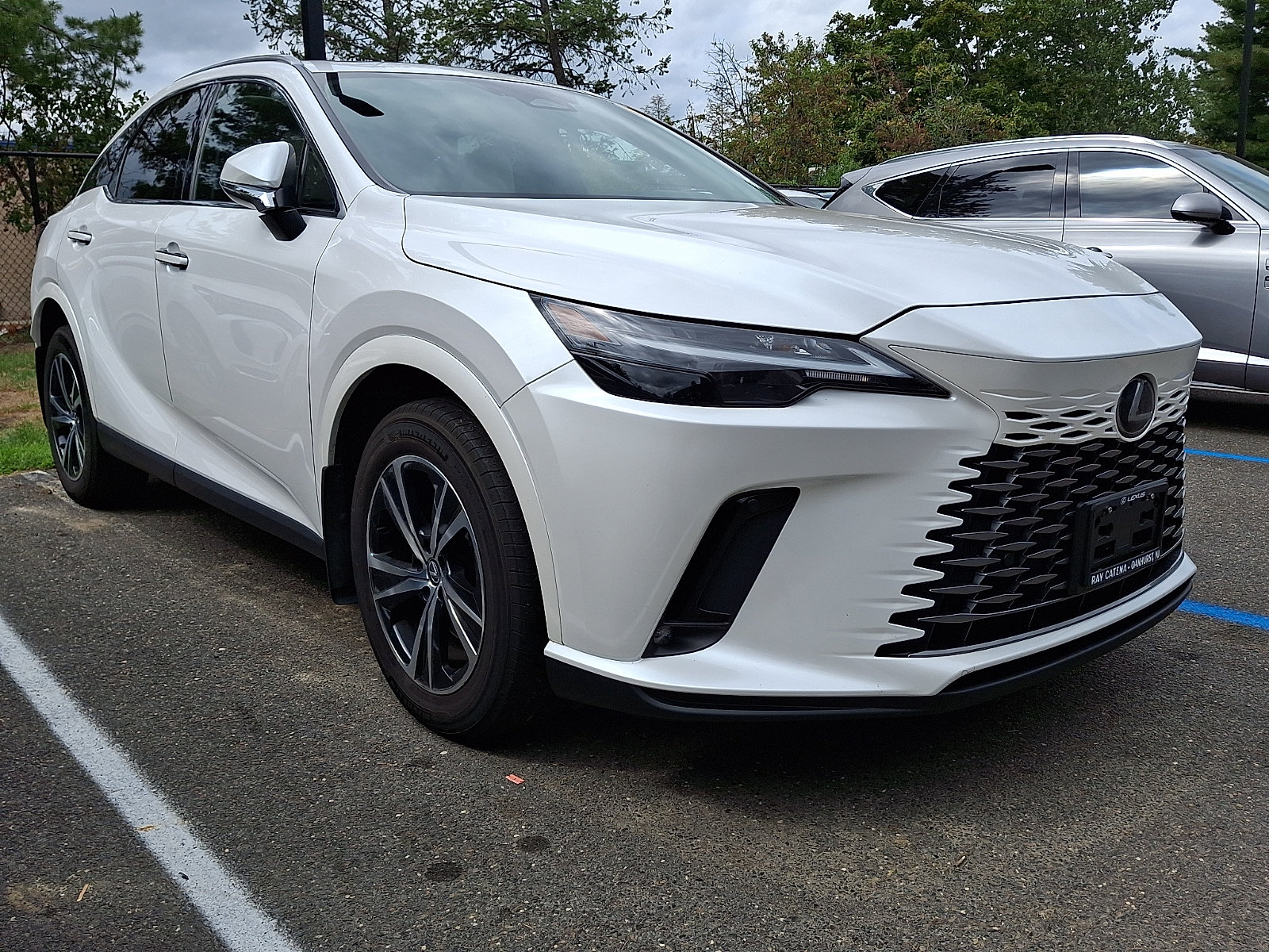 Used 2024 Lexus RX 350 Premium w/ Accessory Package (Z1) AWD/4WD image 5
