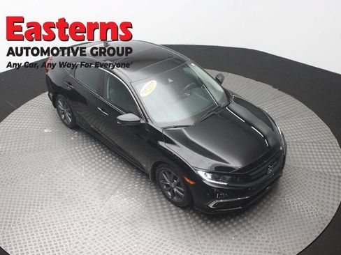 Used 2021 Honda Civic EX-L image 3