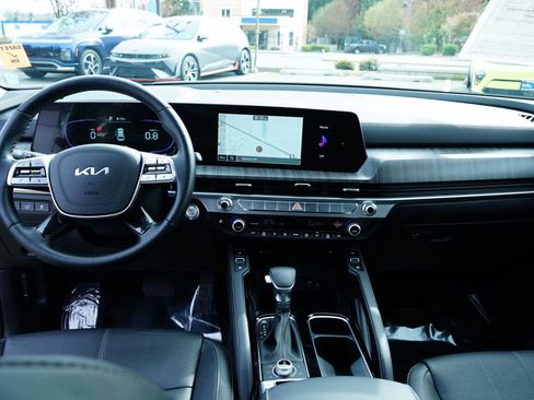 Used 2023 Kia Telluride EX image 18